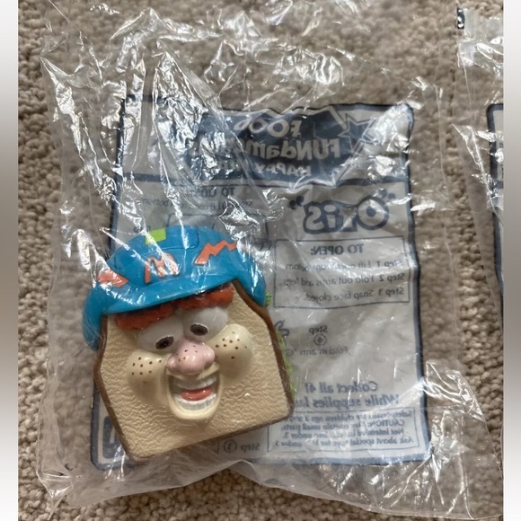 McDonald’s Food Fundamentals “Otis” Happy Meal Toy 1992 - Picture 5 of 6
